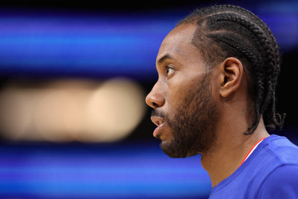 Kawhi Leonard of the LA Clippers warms up before Game Two of the Western Conference First Round Playoffs against the Phoenix Suns at Footprint Center...