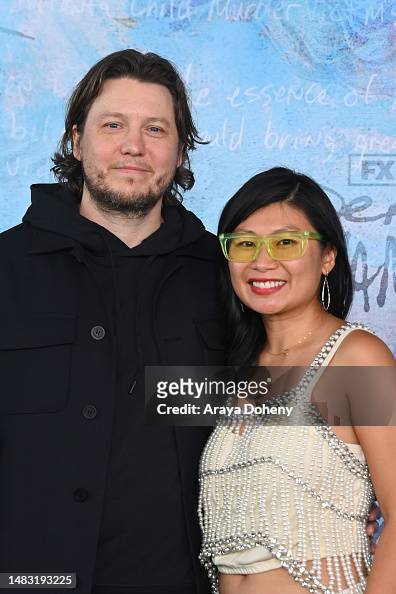 Järvi and Lily Chan attend the premiere of "Dear Mama" at... d'actualité - Getty Images