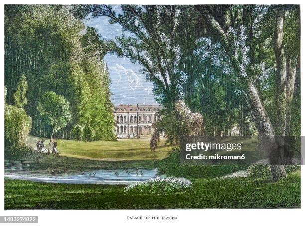 old engraved illustration of the élysée palace, the official residence of the president of the french republic - french garden imagens e fotografias de stock