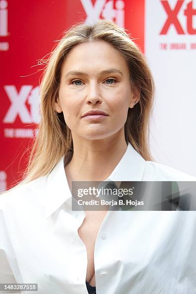 Refaeli Israeli Model Israeli model Bar Refaeli presents the Xti New Collection at Ginkgo ...
