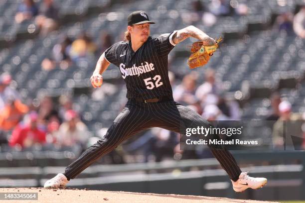 Mike Clevinger of the Chicago White Sox delivers a pitch during the first inning against the Philadelphia Phillies at Guaranteed Rate Field on April...