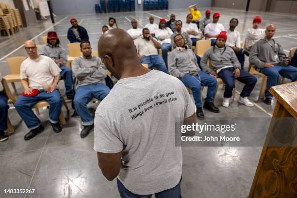 Kansas Prison Riot Kansas State Penitentiary Photos and Premium High Res Pictures - Getty ...