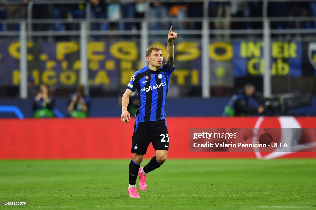 Nicolo Barella of FC Internazionale celebrates after scoring the ...