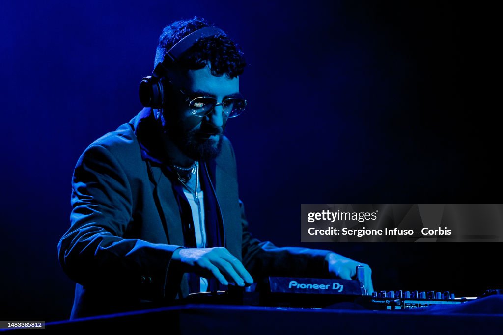 Coma Cose Perform In Milan
