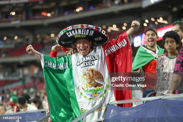 Fans of Mexico smile before the 2023 Continental Clasico between Mexico and United States at State Farm Stadium on April 19, 2023 in Glendale,...