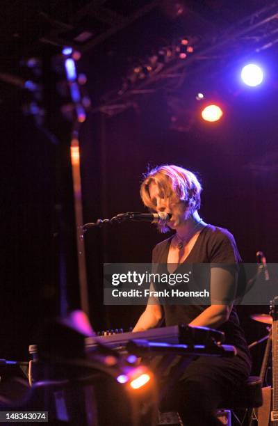 Singer Ter Ree Terri Moeller Photos and Premium High Res Pictures - Getty Images