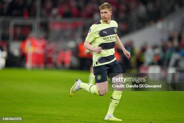 Kevin De Bruyne of Manchester City runs during the UEFA Champions League quarterfinal second leg match between FC Bayern München and Manchester City...