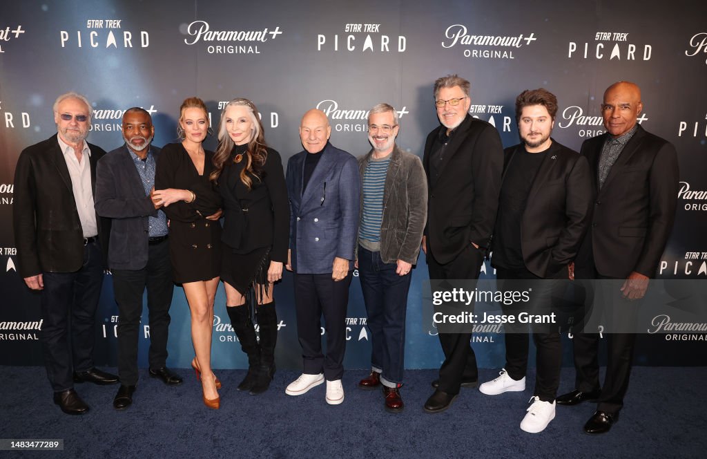 Ryan Gates Brent Spiner, LeVar Burton, Jeri Ryan, Gates McFadden, Patrick... News ...