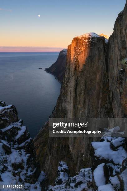 hesten mountain, senja, norway - volcanic landscape stock pictures, royalty-free photos & images