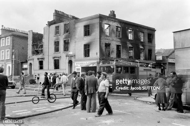 Manifestations contre le racisme des antillais londoniens contre les forces de l'ordre le 11 avril 1981.