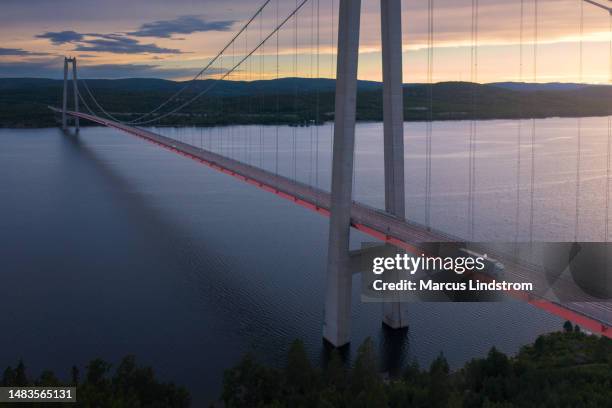 truck crossing the höga kusten bridge - transport stock pictures, royalty-free photos & images