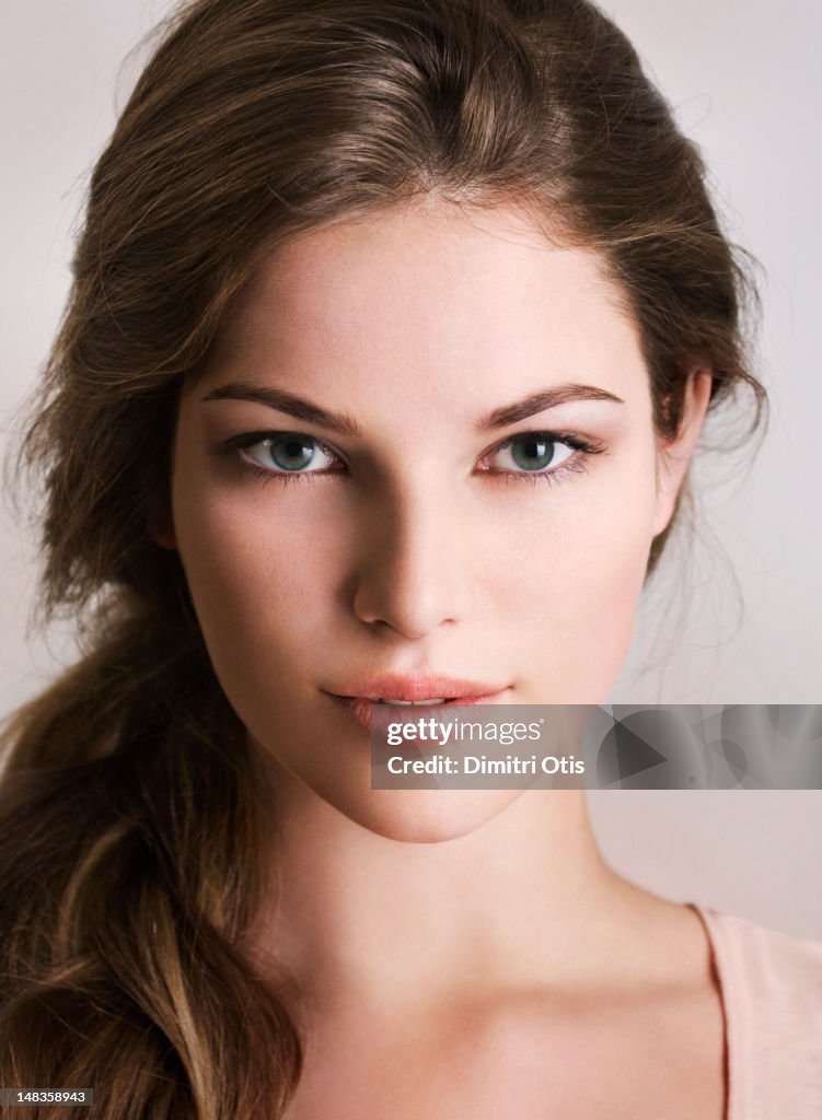 Natural beauty portrait of young brunette woman