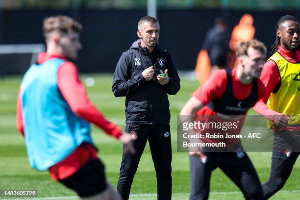 Head Coach Gary O'Neil of Bournemouth during a training session at Vitality Stadium on April 20, 2023 in Bournemouth, England.