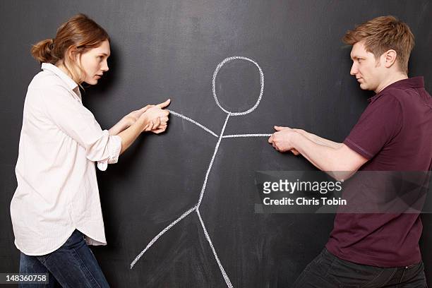 young couple fighting over kid - custody stock pictures, royalty-free photos & images
