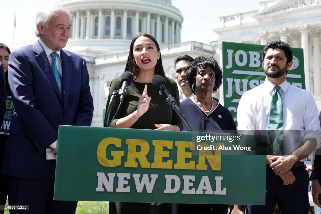 House Democrats Reintroduce The Green New Deal Resolution