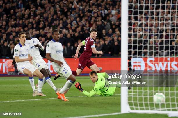 Declan Rice of West Ham United scores the team's third goal during the UEFA Europa Conference League Quarterfinal Second Leg match between West Ham...