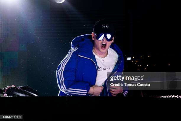 Bizzarp Singer 663 Bizarrap Photos & High Res Pictures - Getty Images