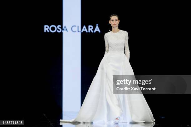 Model walks the runway at the Rosa Clara show on day 2 of Barcelona Bridal Fashion Week 2023 on April 20, 2023 in Barcelona, Spain.