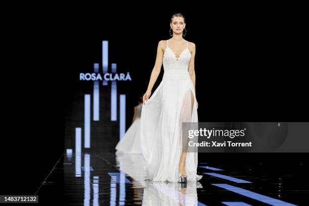 Model walks the runway at the Rosa Clara show on day 2 of Barcelona Bridal Fashion Week 2023 on April 20, 2023 in Barcelona, Spain.