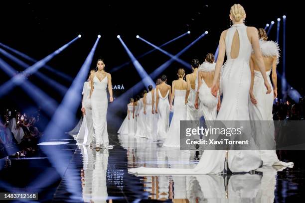 Models walk the runway at the Rosa Clara show on day 2 of Barcelona Bridal Fashion Week 2023 on April 20, 2023 in Barcelona, Spain.