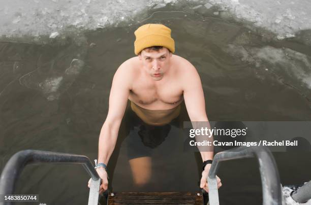 Man In Ice Man Frozen In Ice Photos and Premium High Res Pictures - Getty Images
