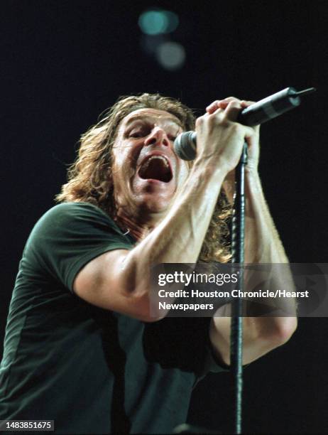 Ed Roland Images Collective Soul lead singer Ed Roland performs during his group's set ...