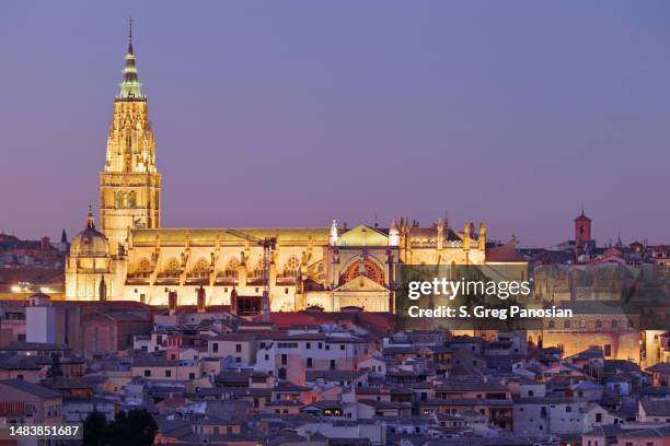 toledo cathedral + skyline - spain - toledo cathedral stock pictures, royalty-free photos & images