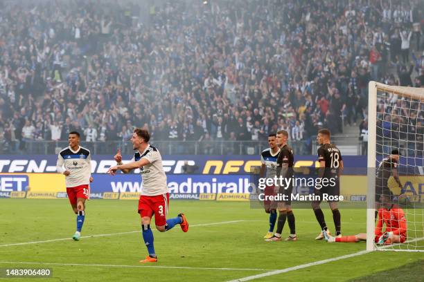 Moritz Heyer of Hamburger SV celebrates after scoring their third goal during the Second Bundesliga match between Hamburger SV and FC St. Pauli at...