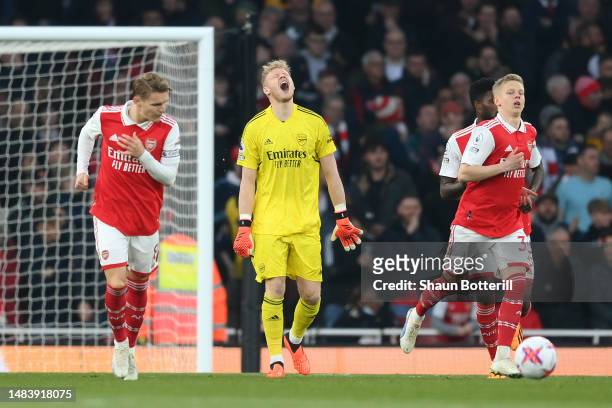 Aaron Ramsdale of Arsenal reacts after conceding their side's first goal scored by Carlos Alcaraz of Southampton during the Premier League match...