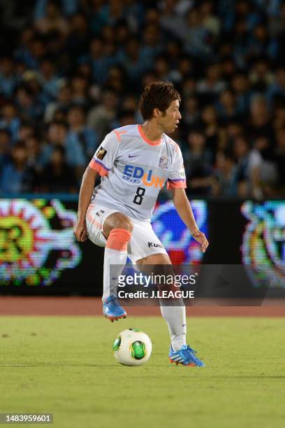 Kazuyuki Morisaki of Sanfrecce Hiroshima in action during the J.League J1 match between Kawasaki Frontale and Sanfrecce Hiroshima at Todoroki Stadium...
