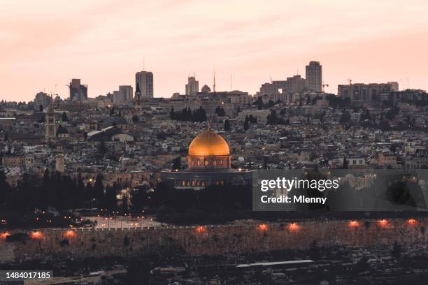 jerusalem old town sunset al aqsa mosque jewish quarter israel - bairro judeu jerusalém imagens e fotografias de stock