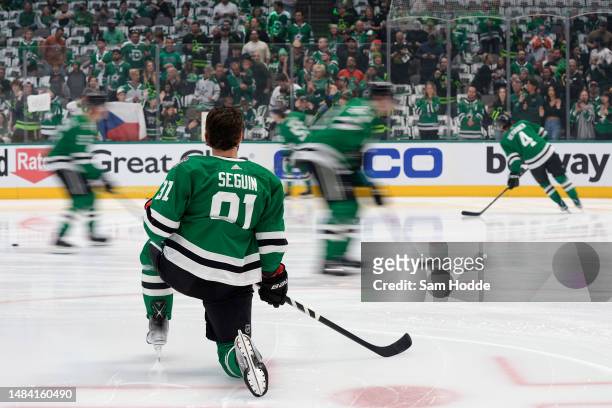Tyler Seguin of the Dallas Stars warms up before Game Two of the First Round of the 2023 Stanley Cup Playoffs against the Minnesota Wild at American...