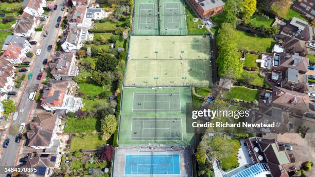 local tennis courts - spelregels stockfoto's en -beelden
