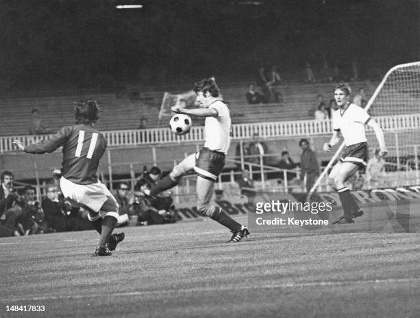 Action during the European Cup Winners' Cup final between FC Dynamo Moscow and Glasgow Rangers, at Camp Nou Barcelona, 24th May 1972. Rangers won the...