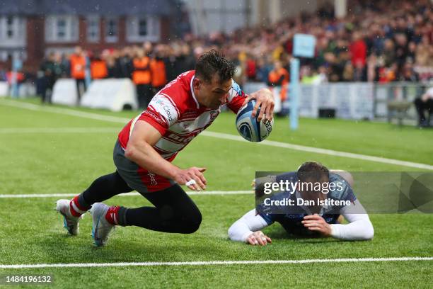 Jonny May of Gloucester Rugby touches down to score his team a try during the Gallagher Premiership Rugby match between Gloucester Rugby and Sale...