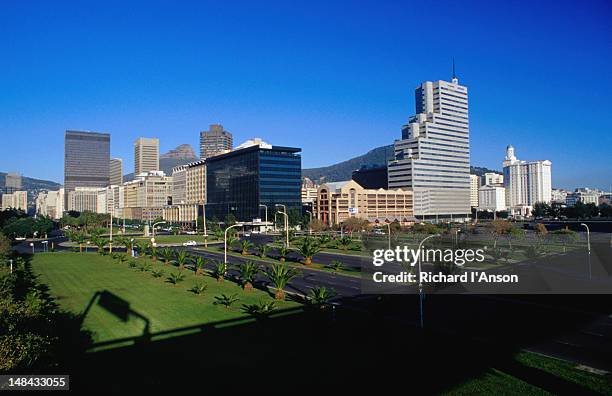 city skyline. - cape town skyline stock pictures, royalty-free photos & images