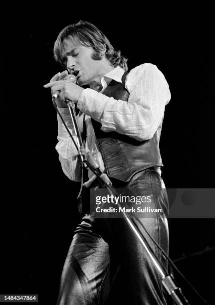Singer Marty Balin performs with Jefferson Starship at The Shrine Auditorium, Los Angeles, CA 1975.
