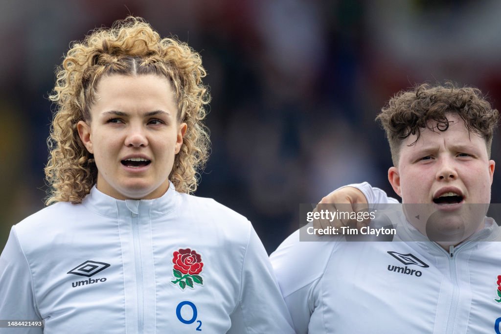 Hannah Boterman Ellie Kildunne of England and Hannah Botterman of England during team ...