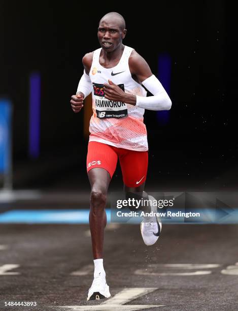 Geoffrey Kamworor of Kenya competes in the Elite Men's Marathon during the 2023 TCS London Marathon on April 23, 2023 in London, England.