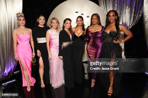 Erika Jayne, Crystal Kung Minkoff, Sutton Stracke, Kyle Richards, Dorit Kemsley, Garcelle Beauvais and Annemarie Wiley attend the Homeless Not...