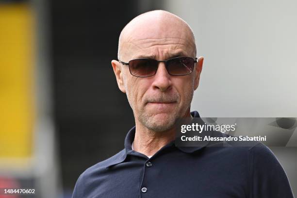 Davide Ballardini, Head Coach of US Cremonese, looks on prior to the Serie A match between Udinese Calcio and US Cremonese at Dacia Arena on April...