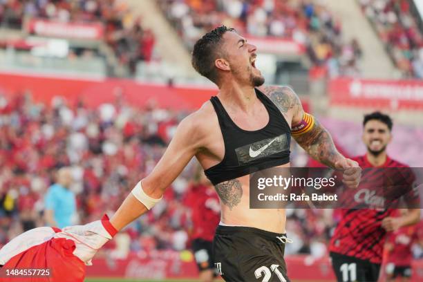 Antonio Raillo of RCD Mallorca celebrates scoring his team´s second goal during the LaLiga Santander match between RCD Mallorca and Getafe CF at...