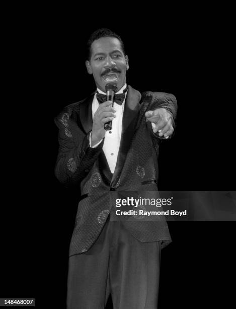 Singer Keith Washington performs at the Arie Crown Theater in Chicago, Illinois in November 1991.