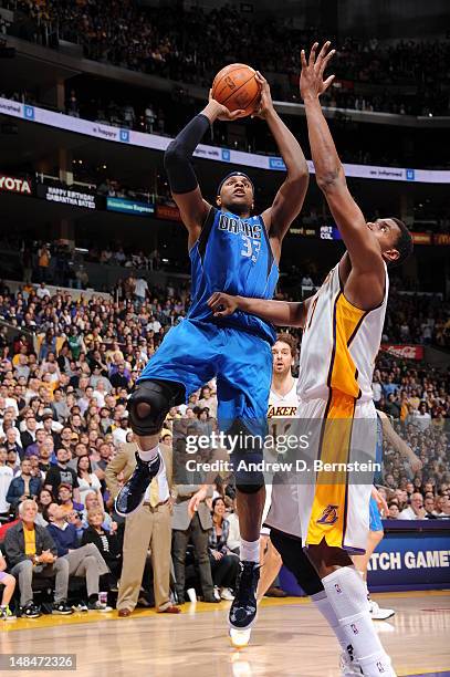 Brendan Haywood of the Dallas Mavericks shoots the ball against the Los Angeles Lakers on April 15, 2012 in Los Angeles, California. NOTE TO USER:...