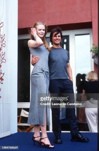 Married actors Nicole Kidman and Tom Cruise promoting their film, Stanley Kubrick's 'Eyes Wide Shut' at the Venice International Film Festival, Lido,...