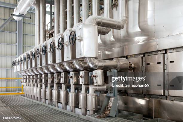 gas pipe valves, industrial inspection pipelines, natural inspection pipelines - aderklep stockfoto's en -beelden