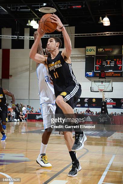 Klay Thonpson of the Golden State Warriors shoots against the Denver Nuggets during NBA Summer League on July 14, 2012 at Cox Pavilion in Las Vegas,...