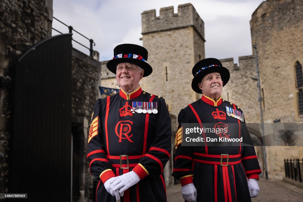Tower Of London Beefeaters Insignia Change