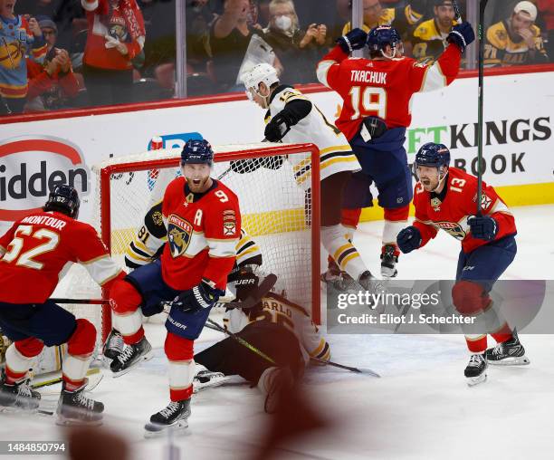 780 Sam Bennett Ice Hockey Player Stock Photos, High-Res Pictures, and  Images - Getty Images