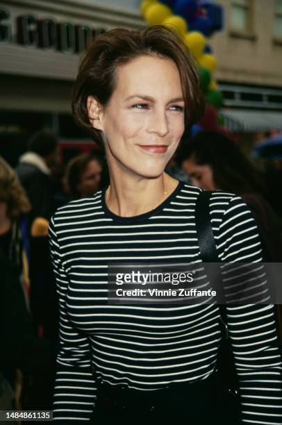 Jamie Lee Curtis attends My Girl 2 premiere, United States, 1994.
